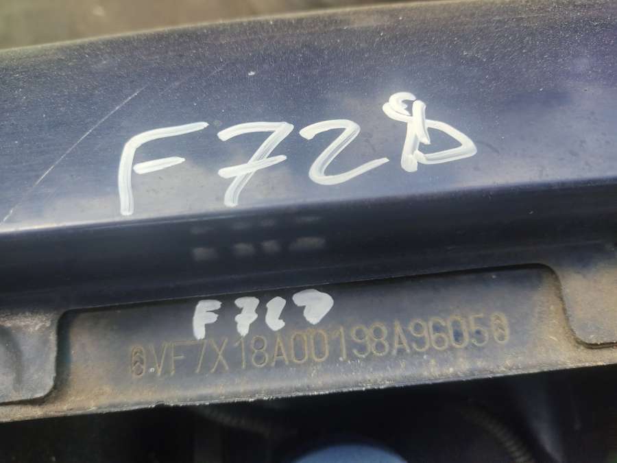 Кронштейн полуоси Citroen Xantia (1992-2002) Хетчбэк 5дв. 1995г. | Фото № 16 Кронштейн полуоси Citroen Xantia (1992-2002) Хетчбэк 5дв. 1995г. - Фото 16