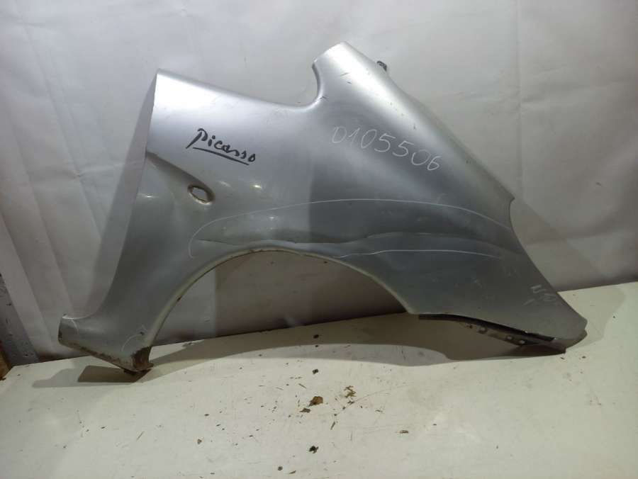 Крыло переднее правое Citroen Xsara Picasso 2003г. | Фото № 1 Крыло переднее правое Citroen Xsara Picasso 2003г. - Фото 1