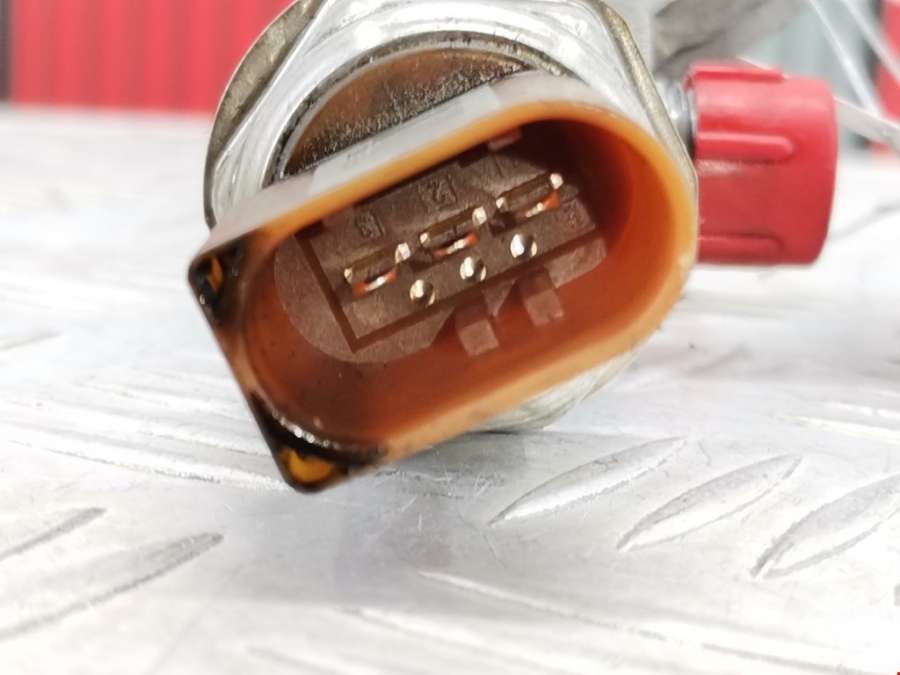 55PP26-01 Датчик давления топлива Volkswagen Passat 6 (2005-2010) Седан 2008г. | Фото № 2 55PP26-01 Датчик давления топлива Volkswagen Passat 6 (2005-2010) Седан 2008г. - Фото 2