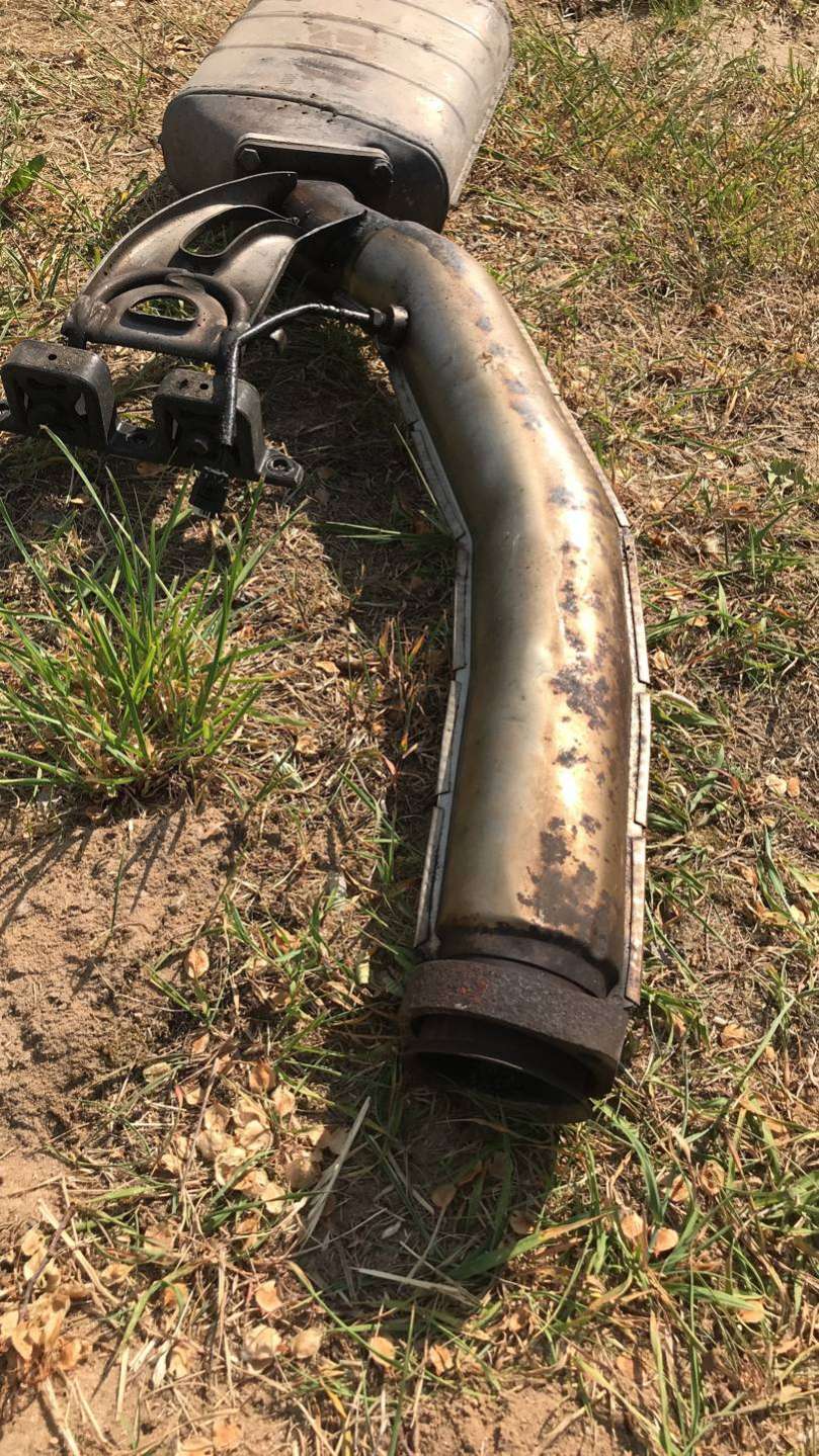 1.8307792041183E+21 Глушитель BMW 7 седан 2008г. | Фото № 4 1.8307792041183E+21 Глушитель BMW 7 седан 2008г. - Фото 4