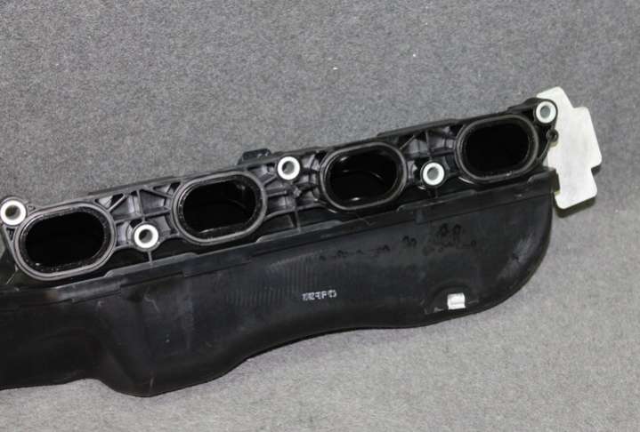 S63B44B784327411617843274 Коллектор впускной  BMW 5 F10/F11/GT F07 (2009-2013) 2009г. | Фото № 5  S63B44B784327411617843274 Коллектор впускной  BMW 5 F10/F11/GT F07 (2009-2013) 2009г. - Фото 5