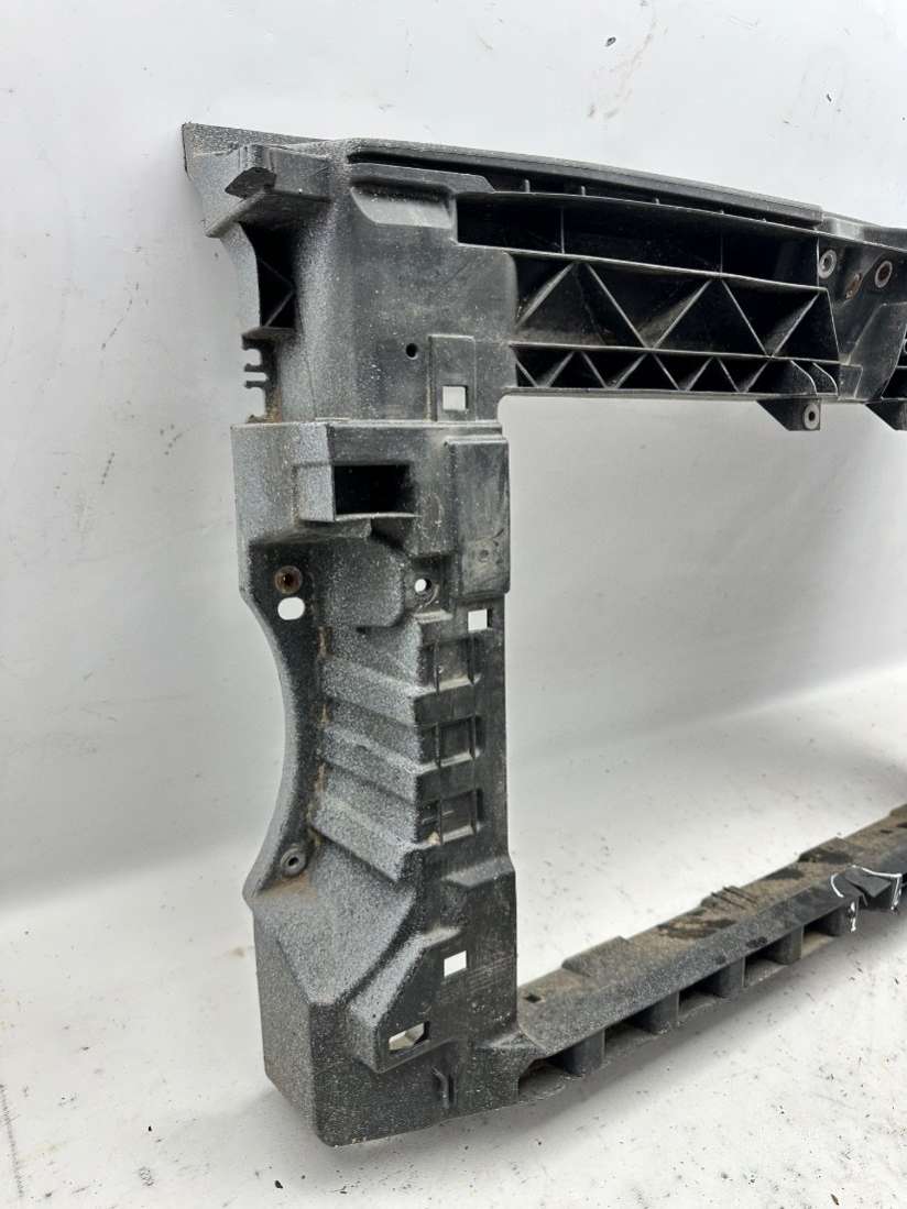 2K5805588 Панель передняя (телевизор) Volkswagen Caddy 4 2015г. | Фото № 4 2K5805588 Панель передняя (телевизор) Volkswagen Caddy 4 2015г. - Фото 4