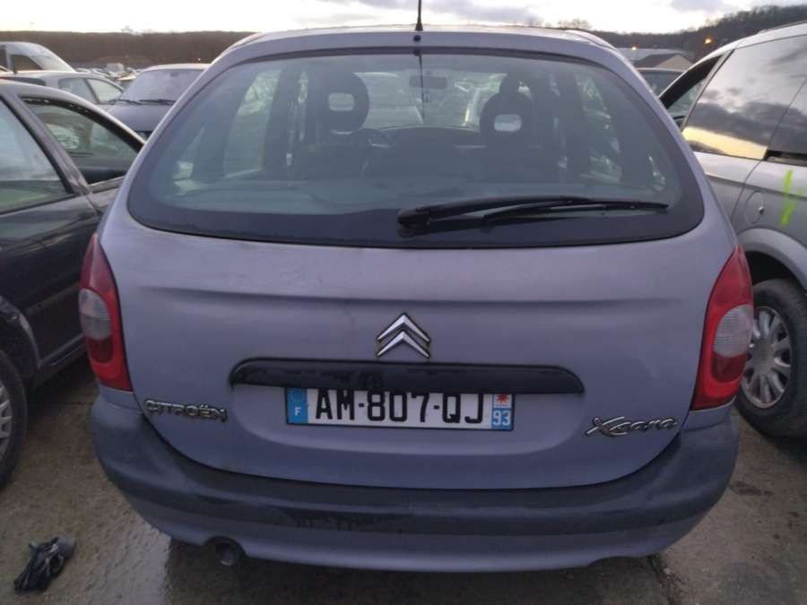 Накладка декоративная (молдинг) двери задней правой Citroen Xsara Picasso (1999-2012) Минивэн 2000г. | Фото № 8 Накладка декоративная (молдинг) двери задней правой Citroen Xsara Picasso (1999-2012) Минивэн 2000г. - Фото 8