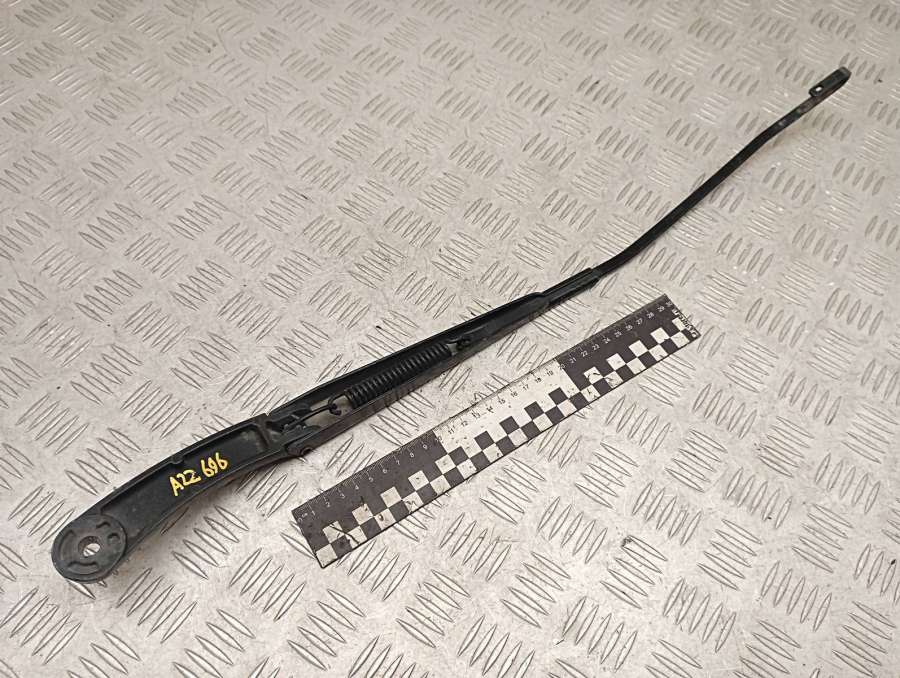 7H1955409C Щеткодержатель (поводок стеклоочистителя, дворник) Volkswagen Caravelle T5 2012г. | Фото № 3 7H1955409C Щеткодержатель (поводок стеклоочистителя, дворник) Volkswagen Caravelle T5 2012г. - Фото 3