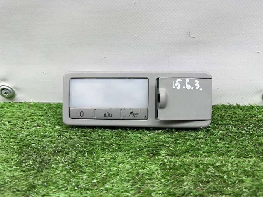 7L6947291 Фонарь салона (плафон) Volkswagen Touareg 1 2005г. | Фото № 1 7L6947291 Фонарь салона (плафон) Volkswagen Touareg 1 2005г. - Фото 1