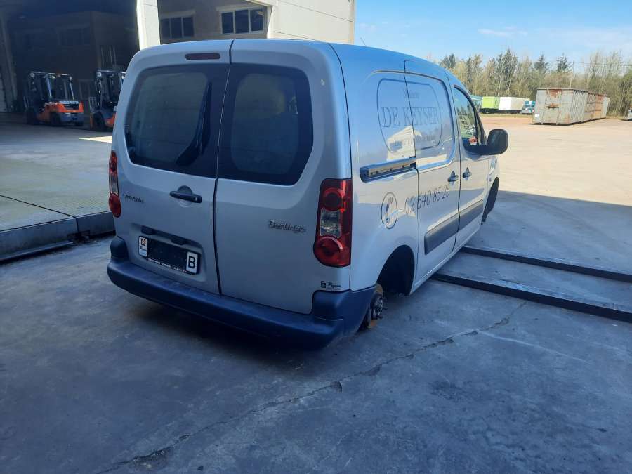 Амортизатор задний правый Citroen Berlingo 2 (B9) (2008-2018) Фургон 2009г. | Фото № 6 Амортизатор задний правый Citroen Berlingo 2 (B9) (2008-2018) Фургон 2009г. - Фото 6