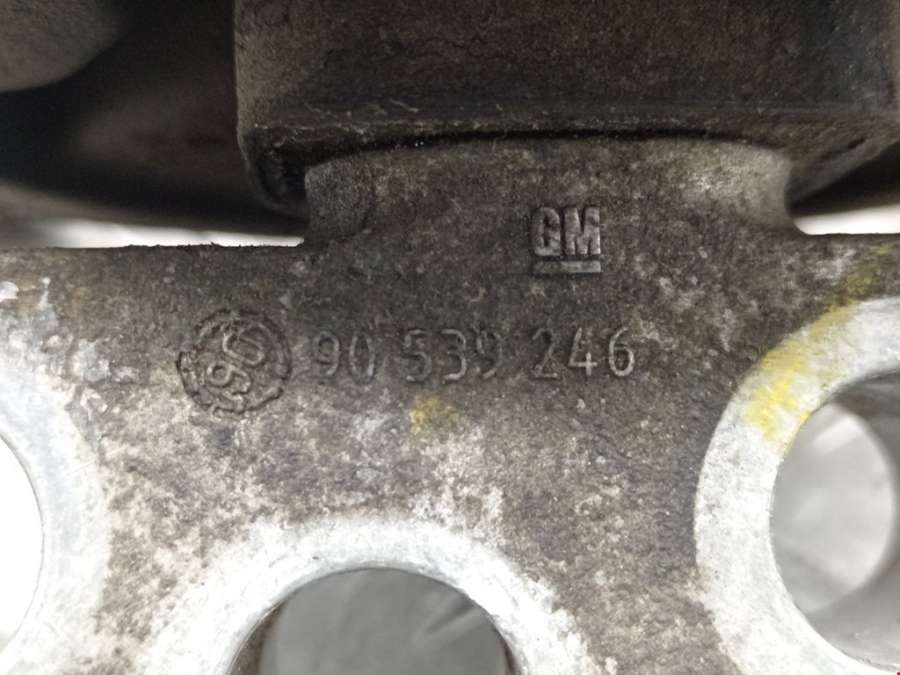 90539246 Подушка (опора) крепления двигателя Opel Astra H (2004-2014) Хетчбэк 5дв. 2007г. | Фото № 4 90539246 Подушка (опора) крепления двигателя Opel Astra H (2004-2014) Хетчбэк 5дв. 2007г. - Фото 4