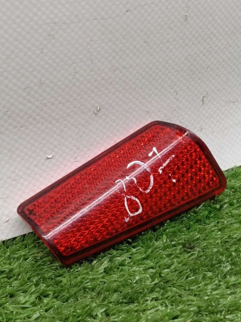 82485224 Светоотражатель (катафот) Peugeot 807 2005г. | Фото № 4 82485224 Светоотражатель (катафот) Peugeot 807 2005г. - Фото 4