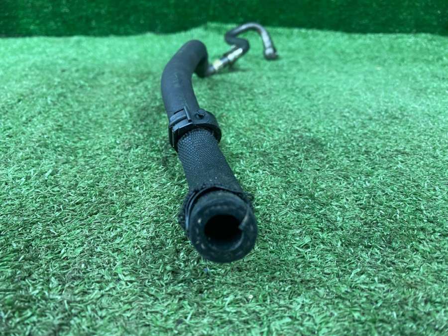 224000 Патрубок (трубопровод, шланг)  Maserati Quattroporte 5 M156 2007г. | Фото № 3  224000 Патрубок (трубопровод, шланг)  Maserati Quattroporte 5 M156 2007г. - Фото 3