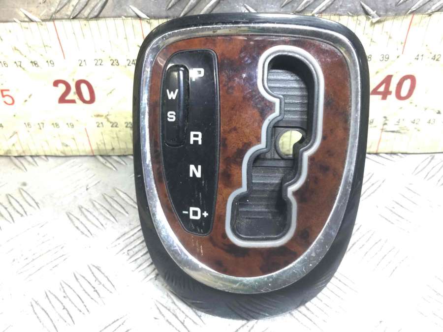 2202671688 2202671688 Рамка (накладка) рычага КПП Mercedes S-klasse Седан 1999г. | Фото № 1 2202671688 2202671688 Рамка (накладка) рычага КПП Mercedes S-klasse Седан 1999г. - Фото 1