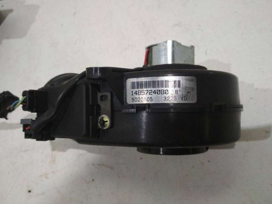 1485724080B Моторчик печки  Citroen C8 2004г. | Фото № 3  1485724080B Моторчик печки  Citroen C8 2004г. - Фото 3