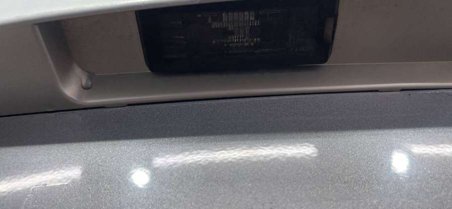 Подсветка номера  Renault Clio универсал 2011г. | Фото № 1   Подсветка номера  Renault Clio универсал 2011г. - Фото 1