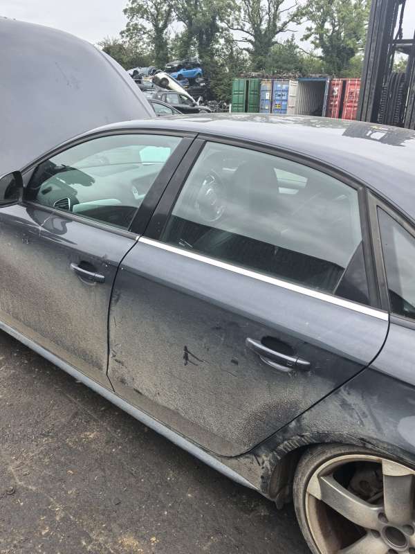 Дверь передняя правая AUDI A4 B8 2007г. | Фото № 5 Дверь передняя правая AUDI A4 B8 2007г. - Фото 5