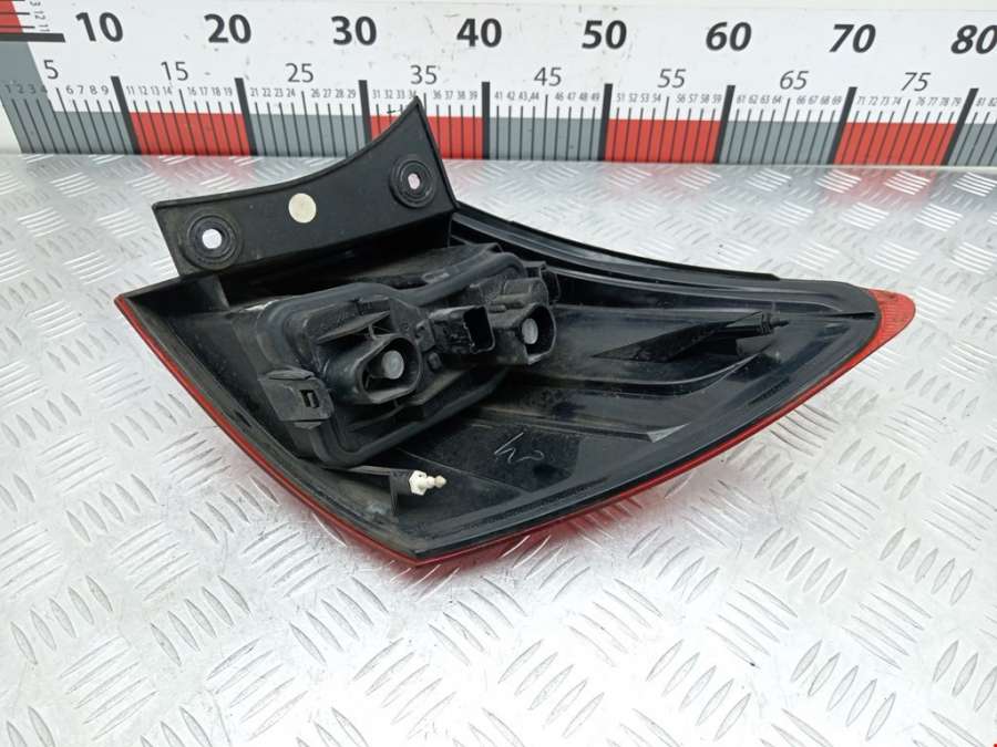Фонарь задний левый Nissan Qashqai 1 (2006-2013) Внедорожник 5дв. 2010г. | Фото № 2 Фонарь задний левый Nissan Qashqai 1 (2006-2013) Внедорожник 5дв. 2010г. - Фото 2