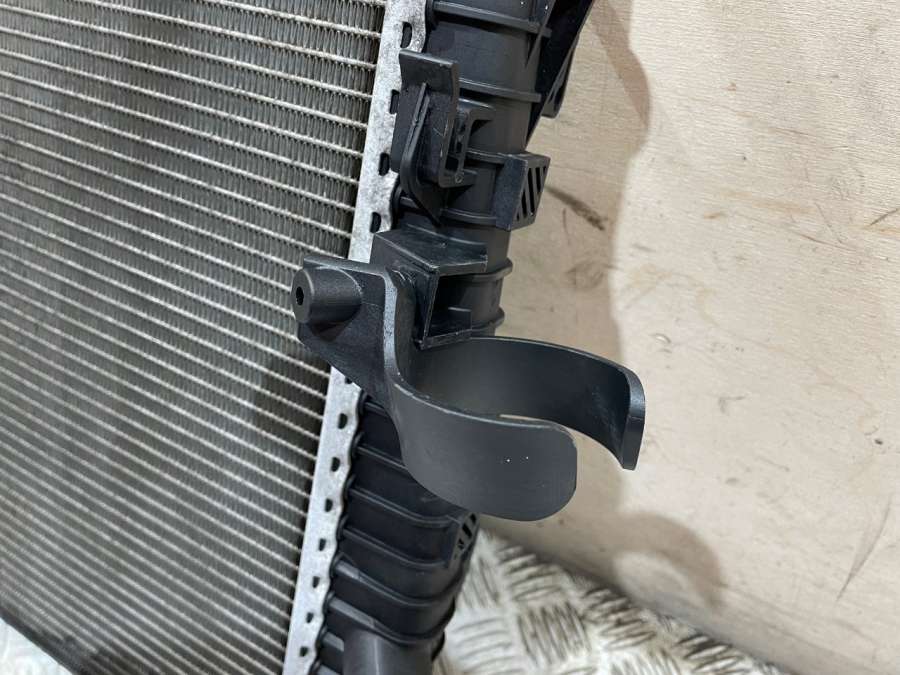 3M5H8005TL Радиатор основной Volvo V50 2005г. | Фото № 9 3M5H8005TL Радиатор основной Volvo V50 2005г. - Фото 9