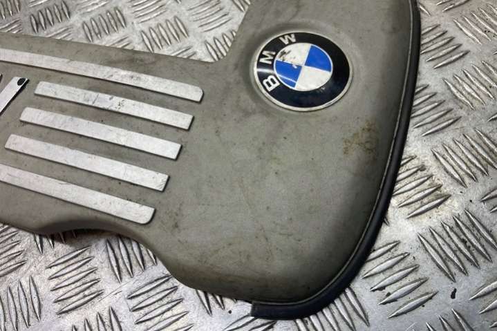 2248062 Декоративная крышка двигателя  BMW 5 E39 (199-2000) 1995г. | Фото № 4  2248062 Декоративная крышка двигателя  BMW 5 E39 (199-2000) 1995г. - Фото 4