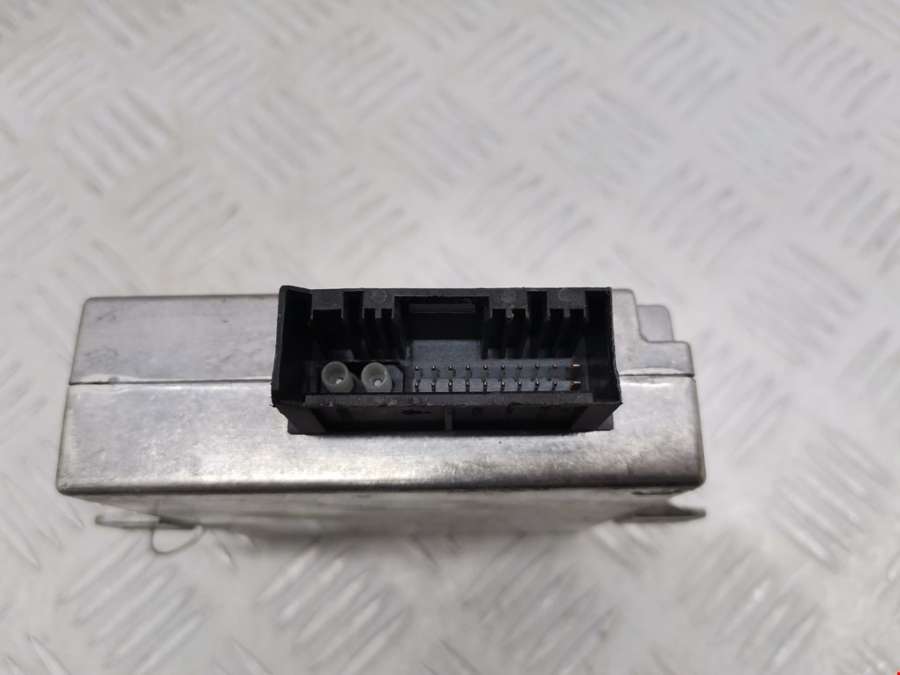 A2118203185 Блок управления телефоном (Блютуз Bluetooth) Mercedes E-Class (W211) (2002-2009) Седан 2003г. | Фото № 6 A2118203185 Блок управления телефоном (Блютуз Bluetooth) Mercedes E-Class (W211) (2002-2009) Седан 2003г. - Фото 6