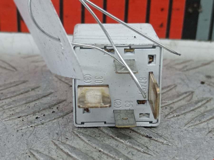 7M0951253A Реле Volkswagen Beetle 2 (1998-2010) Хетчбэк 3дв. 1999г. | Фото № 3 7M0951253A Реле Volkswagen Beetle 2 (1998-2010) Хетчбэк 3дв. 1999г. - Фото 3