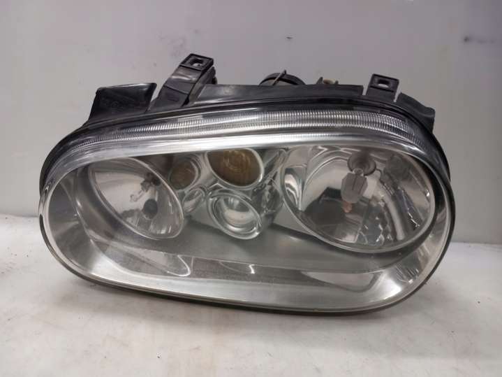 1J1941015B Фара левая Volkswagen Golf 4 поколение (1997-2004) 1997г. | Фото № 1 1J1941015B Фара левая Volkswagen Golf 4 поколение (1997-2004) 1997г. - Фото 1