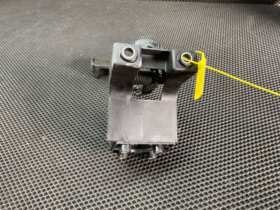 C2Z32158X232450AC Педаль тормоза  Jaguar XF X250 2011г. | Фото № 4  C2Z32158X232450AC Педаль тормоза  Jaguar XF X250 2011г. - Фото 4