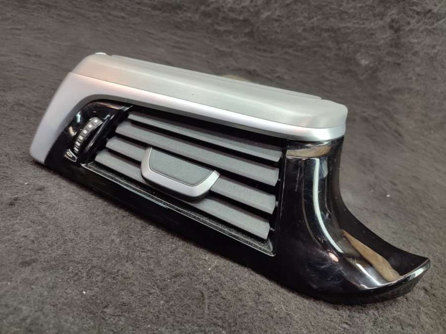 9329545 Дефлектор обдува салона BMW 5 G30/G31 2019г. | Фото № 2 9329545 Дефлектор обдува салона BMW 5 G30/G31 2019г. - Фото 2