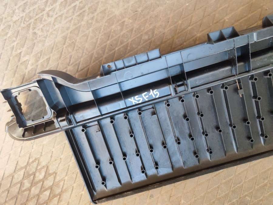 Пластик багажника BMW X5 F15 2014г. | Фото № 5 Пластик багажника BMW X5 F15 2014г. - Фото 5