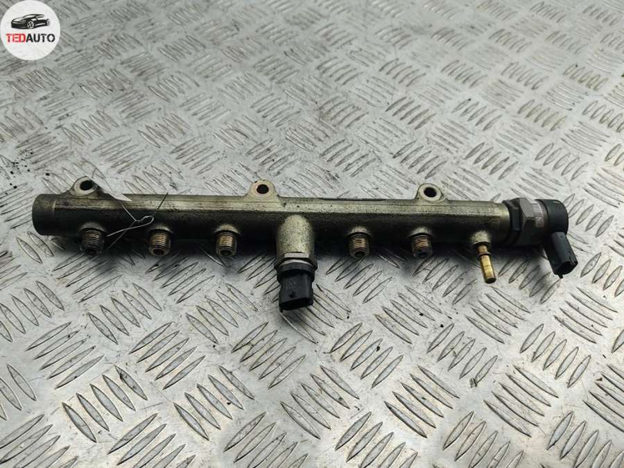 0445214103 M31400-4A400 Рампа (рейка) топливная Hyundai H1 / Starex Минивэн 2006г. | Фото № 1 0445214103 M31400-4A400 Рампа (рейка) топливная Hyundai H1 / Starex Минивэн 2006г. - Фото 1