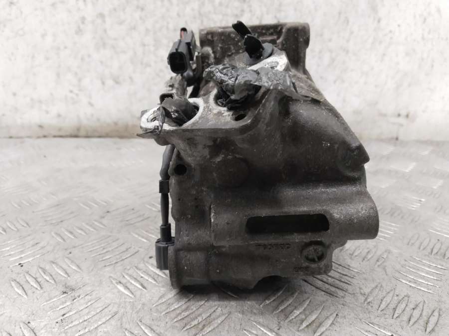 926001268R Компрессор кондиционера Renault Kadjar 2018г. | Фото № 5 926001268R Компрессор кондиционера Renault Kadjar 2018г. - Фото 5