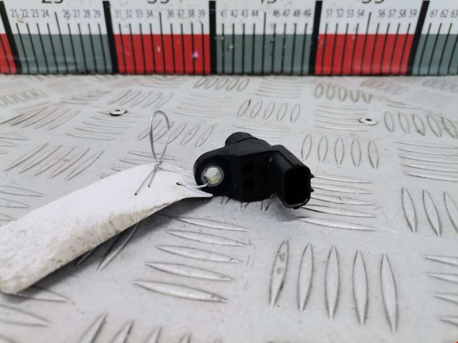 Датчик распредвала Honda CR-V 2 (2001-2006) Внедорожник 5дв. 2004г. | Фото № 1 Датчик распредвала Honda CR-V 2 (2001-2006) Внедорожник 5дв. 2004г. - Фото 1