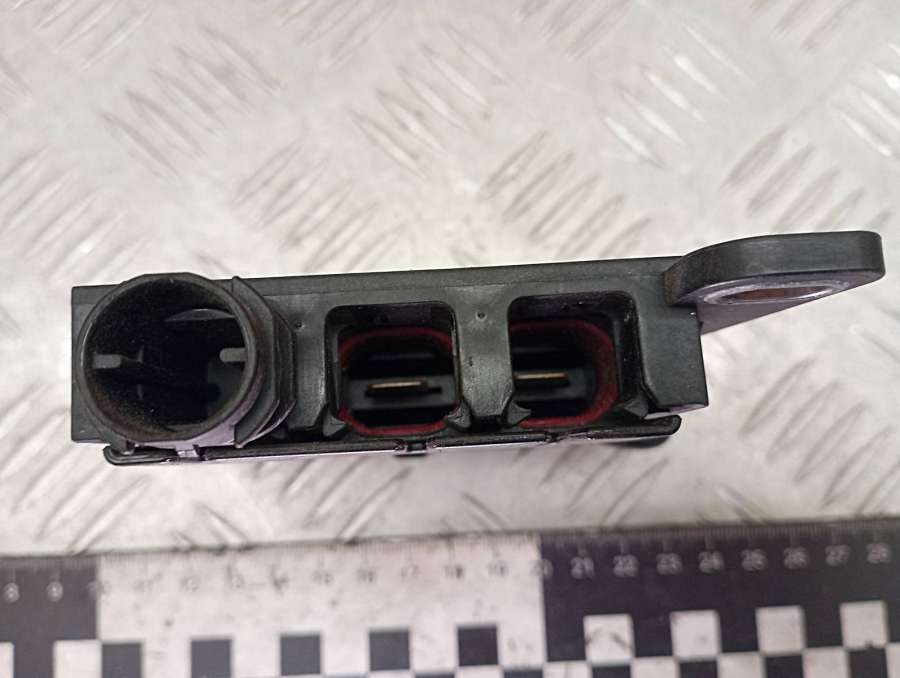 915341802V4915341802 Блок управления ZGW  BMW 7 F01/F02 2009г. | Фото № 2  915341802V4915341802 Блок управления ZGW  BMW 7 F01/F02 2009г. - Фото 2