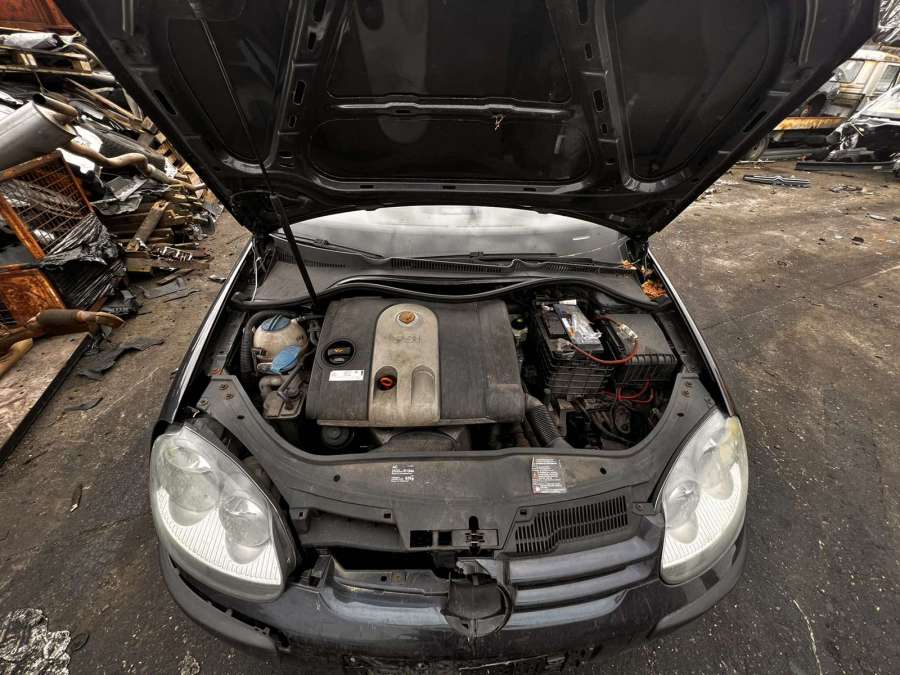 Суппорт передний левый Volkswagen Golf 5 (2003-2008) Хетчбэк 3дв. 2003г. | Фото № 14 Суппорт передний левый Volkswagen Golf 5 (2003-2008) Хетчбэк 3дв. 2003г. - Фото 14