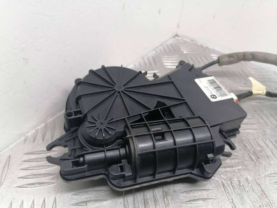 4.8680695124716E+35 Замок багажника BMW 5 GT хетчбэк 5 дв. 2011г. | Фото № 3 4.8680695124716E+35 Замок багажника BMW 5 GT хетчбэк 5 дв. 2011г. - Фото 3