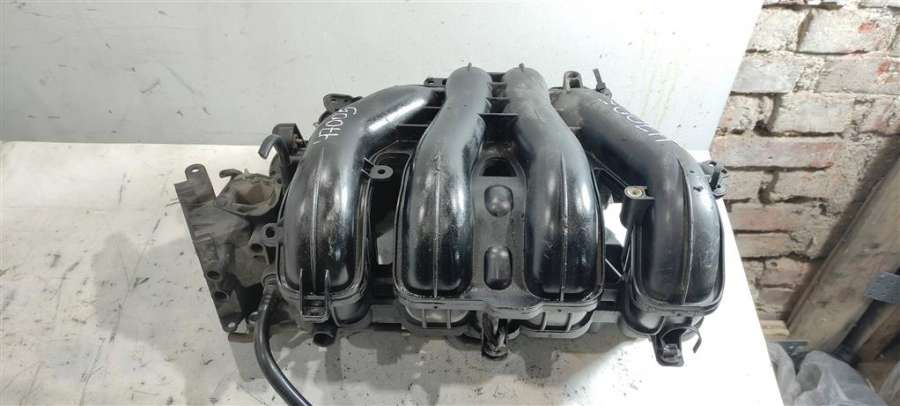 4M5G9424FT Коллектор впускной Volvo S40 2005г. | Фото № 1 4M5G9424FT Коллектор впускной Volvo S40 2005г. - Фото 1