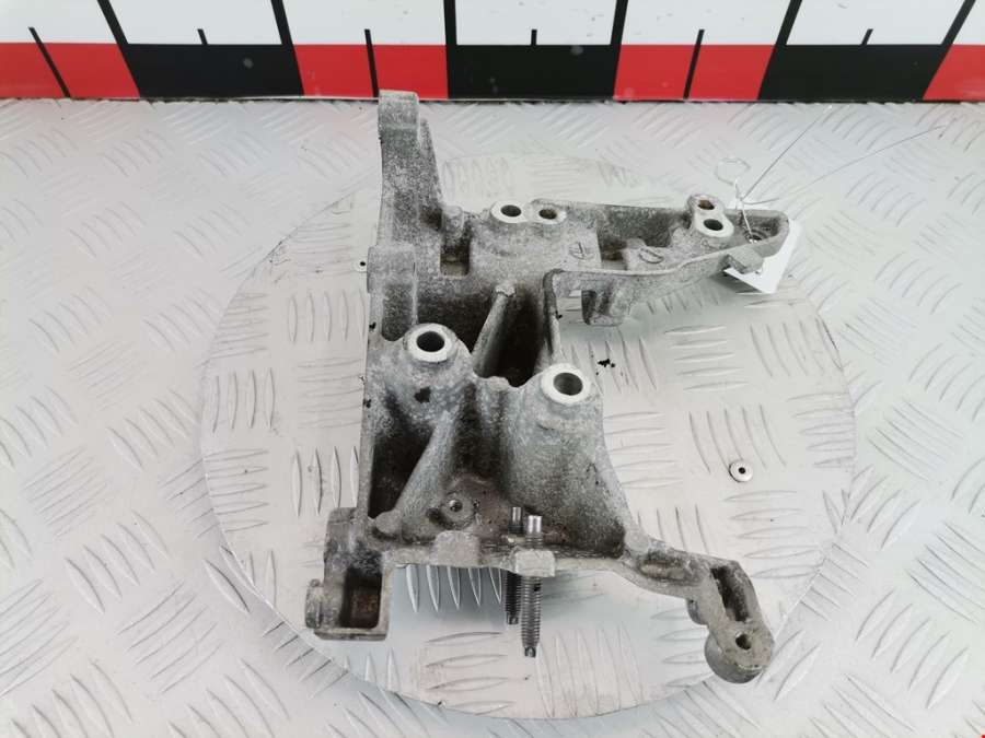 9684979480 Кронштейн генератора Peugeot 207 (2006-2014) Хетчбэк 5дв. 2012г. | Фото № 6 9684979480 Кронштейн генератора Peugeot 207 (2006-2014) Хетчбэк 5дв. 2012г. - Фото 6