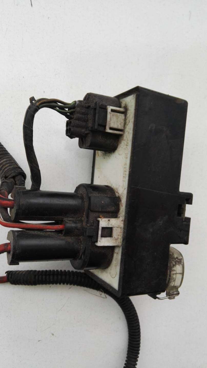 95VW8C616AA Реле накала свечей  Ford Galaxy  1999г. | Фото № 2  95VW8C616AA Реле накала свечей  Ford Galaxy  1999г. - Фото 2