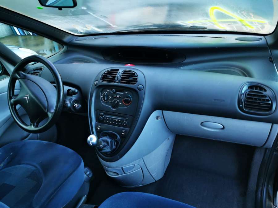 Ограничитель открывания двери Citroen Xsara Picasso (1999-2012) Минивэн 2005г. | Фото № 14 Ограничитель открывания двери Citroen Xsara Picasso (1999-2012) Минивэн 2005г. - Фото 14