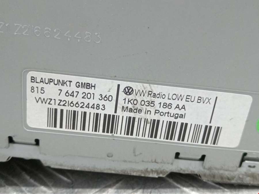 7647201360 Магнитола Volkswagen Passat 6 (2005-2010) Седан 2009г. | Фото № 4 7647201360 Магнитола Volkswagen Passat 6 (2005-2010) Седан 2009г. - Фото 4