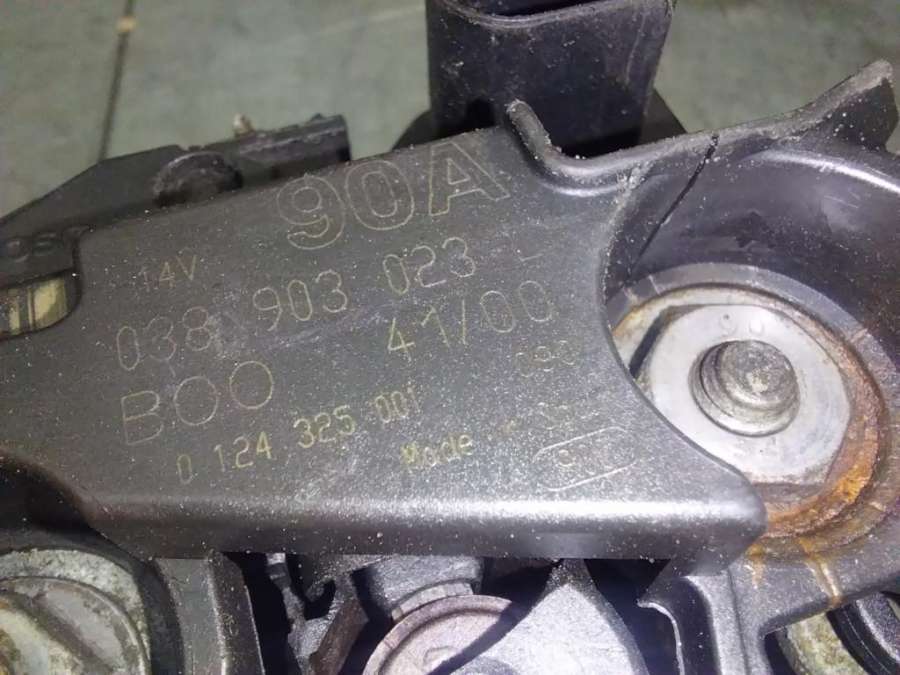 038903023L 0124325001 Генератор Audi A3 8L 2000г. | Фото № 7 038903023L 0124325001 Генератор Audi A3 8L 2000г. - Фото 7