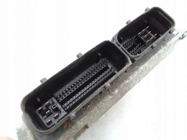 06A906033DS Блок управления двигателем Audi A3 8P (2003-2005) 2003г. | Фото № 3 06A906033DS Блок управления двигателем Audi A3 8P (2003-2005) 2003г. - Фото 3