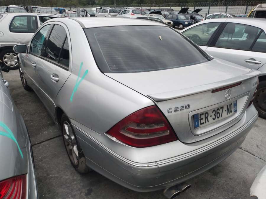 2104620748 Кардан рулевой Mercedes C-Class (W203) (2000-2008) Седан 2001г. | Фото № 11 2104620748 Кардан рулевой Mercedes C-Class (W203) (2000-2008) Седан 2001г. - Фото 11