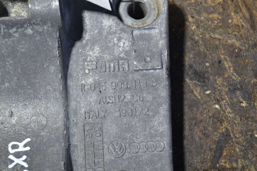 045903143C Кронштейн генератора Volkswagen Golf 2001г. | Фото № 2 045903143C Кронштейн генератора Volkswagen Golf 2001г. - Фото 2