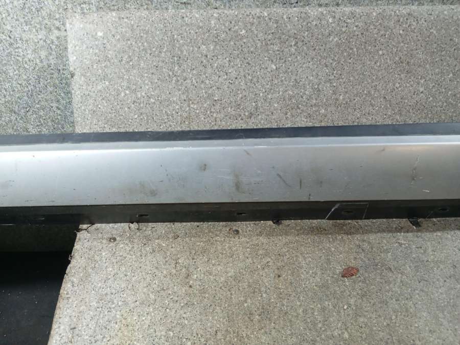 51772990599 Накладка на порог BMW X1 E84 2011г. | Фото № 3 51772990599 Накладка на порог BMW X1 E84 2011г. - Фото 3