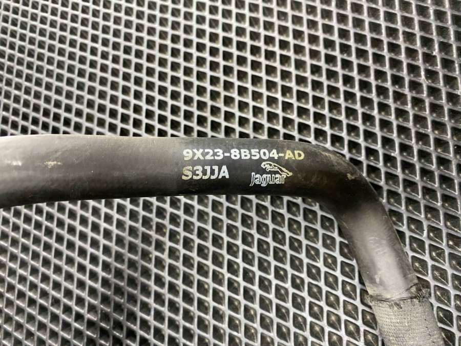C2Z45449X238B504AD Шланг системы охлаждения Jaguar XF X250 CC9 2011г. | Фото № 5 C2Z45449X238B504AD Шланг системы охлаждения Jaguar XF X250 CC9 2011г. - Фото 5