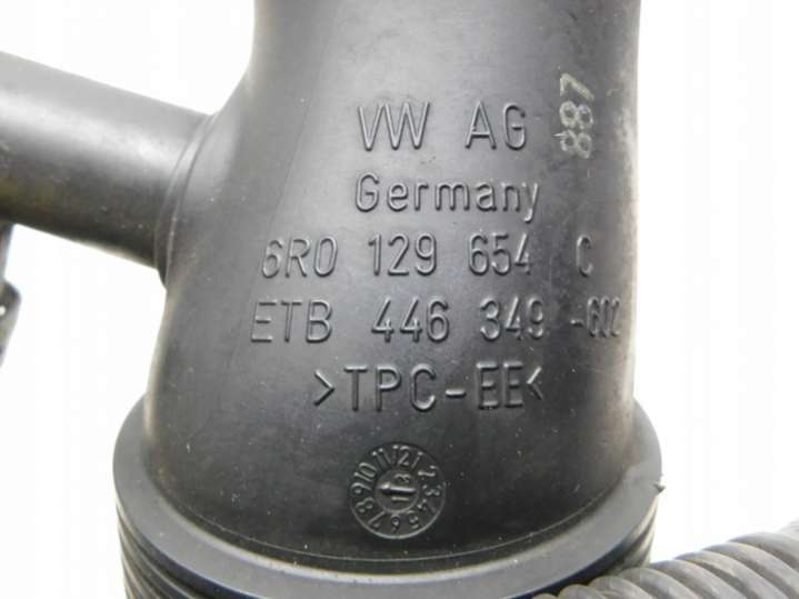 6R0129654C Гофра инжектора Audi A1 8X (2010-2014) 2010г. | Фото № 5 6R0129654C Гофра инжектора Audi A1 8X (2010-2014) 2010г. - Фото 5