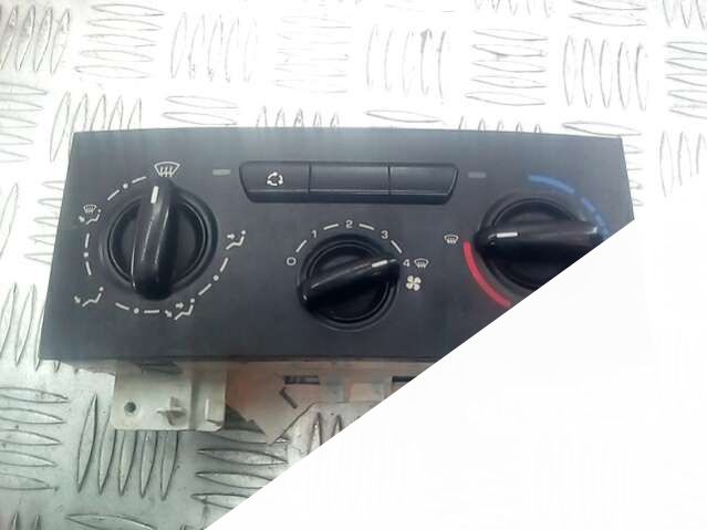 140015328A Блок управления климат-контроля Peugeot Expert 2 (G9) (2007-2016) Фургон 2007г. | Фото № 1 140015328A Блок управления климат-контроля Peugeot Expert 2 (G9) (2007-2016) Фургон 2007г. - Фото 1