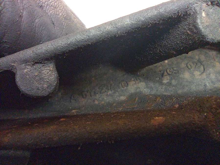 6112341039A6112341039 Кронштейн компрессора кондиционера  Mercedes Vito W639 2010г. | Фото № 3  6112341039A6112341039 Кронштейн компрессора кондиционера  Mercedes Vito W639 2010г. - Фото 3