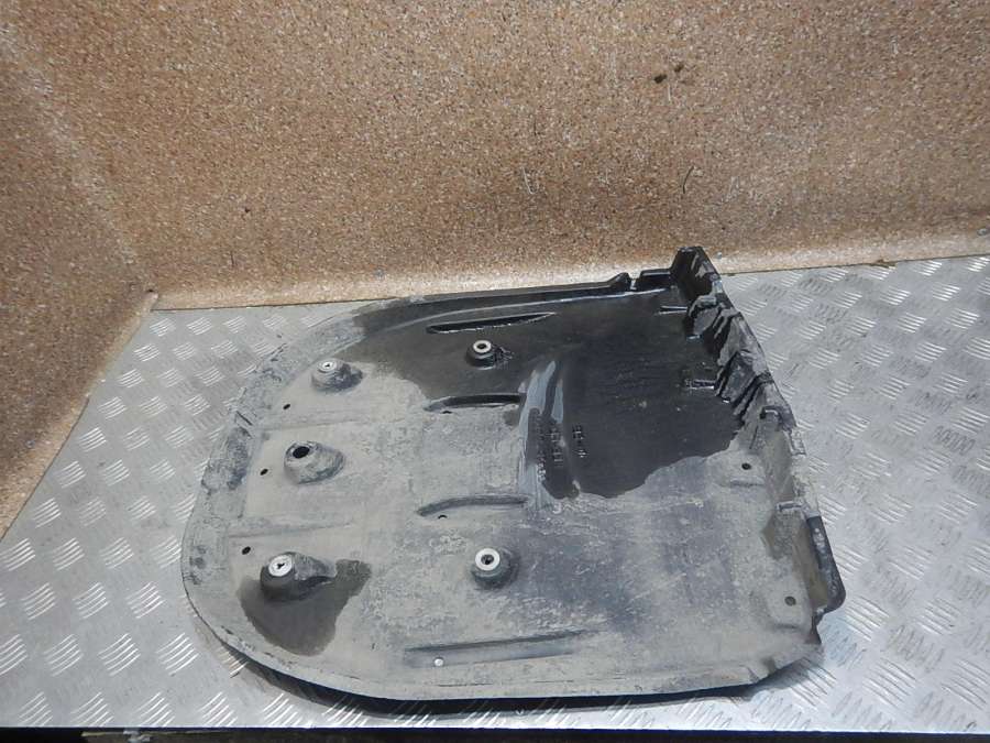 5841533070 Пыльник (кузов наружные)  Toyota Camry 0000г. | Фото № 3  5841533070 Пыльник (кузов наружные)  Toyota Camry 0000г. - Фото 3