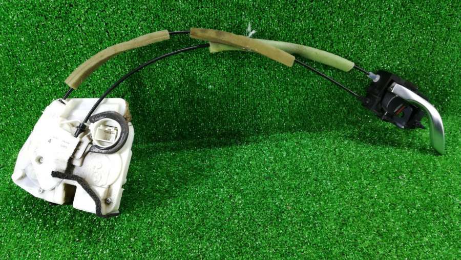 L42H Замок двери левой  Mazda 6 седан 2015г. | Фото № 1  L42H Замок двери левой  Mazda 6 седан 2015г. - Фото 1