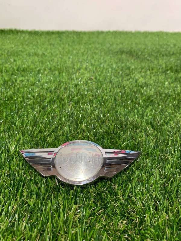 7026186 Значок (эмблема) крышки багажника Mini Cooper 2018г. | Фото № 1 7026186 Значок (эмблема) крышки багажника Mini Cooper 2018г. - Фото 1