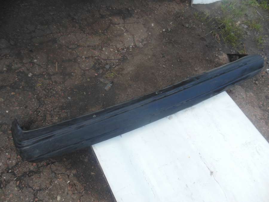 Бампер задний Volkswagen Golf 1987г. | Фото № 1 Бампер задний Volkswagen Golf 1987г. - Фото 1